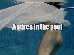 Andrea shows nice body underwater Thumb