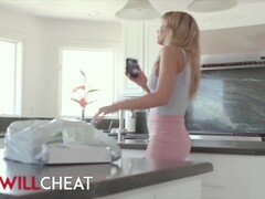 She Will Cheat - Small ass Riley Steele gets facial from bffs boyfriend Thumb